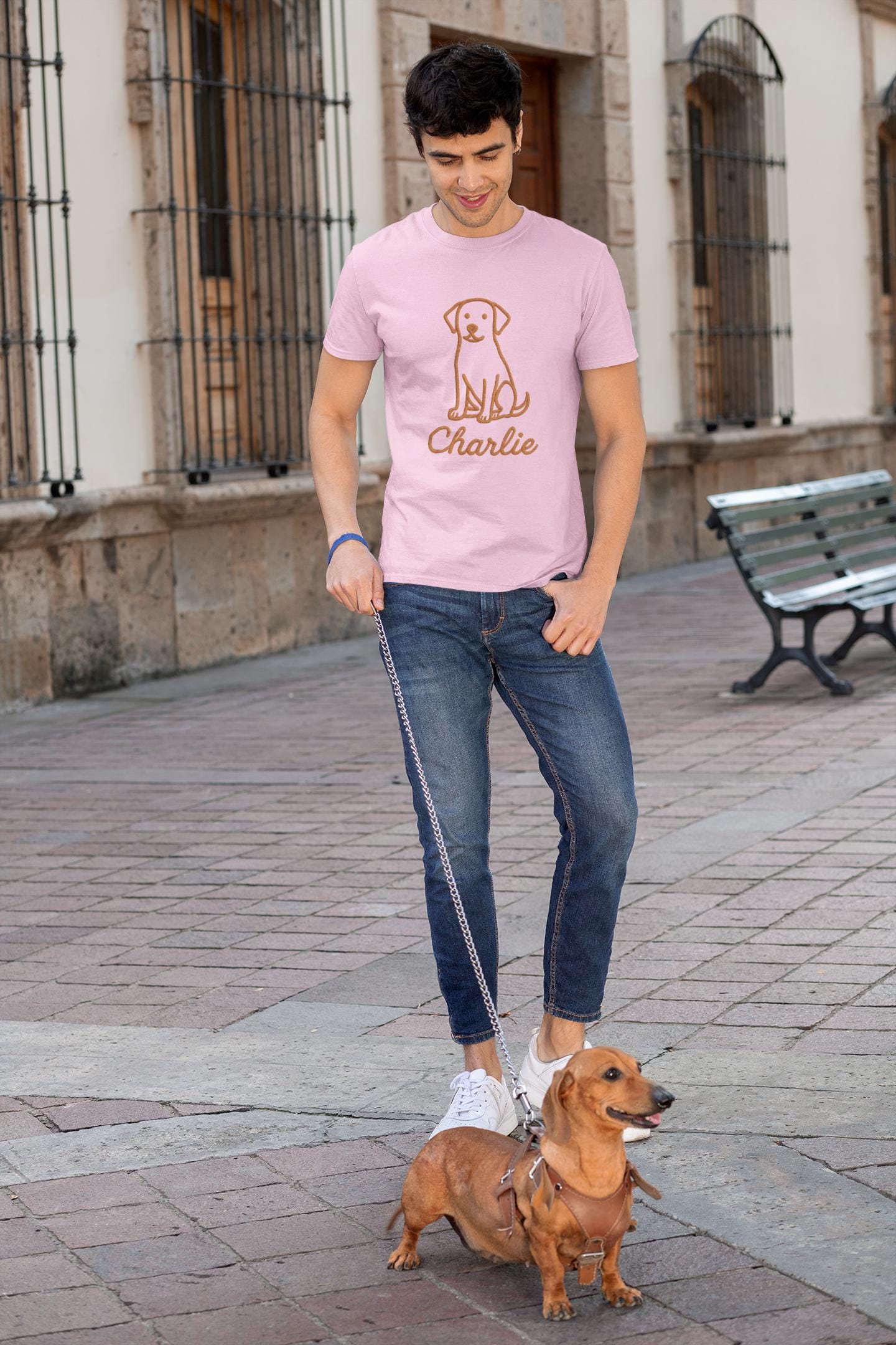 Personalized Embroidered Pet T-Shirt, Minimalist Design, Customized Dog or Cat Illustration, Emotional Gift, Clean Design, Unique