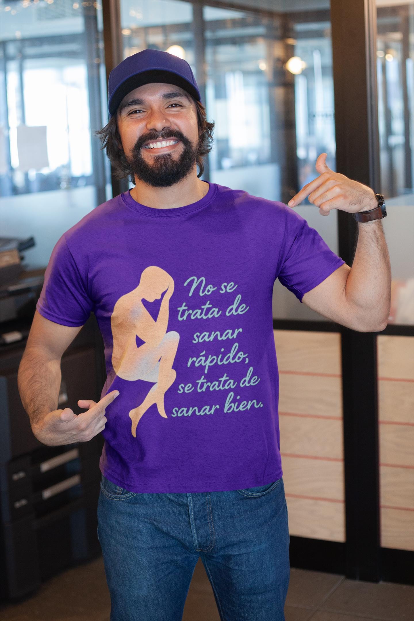 Camiseta emocional con frase - Sanar bien lleva su tiempo - Diseño moderno con tipografía artística