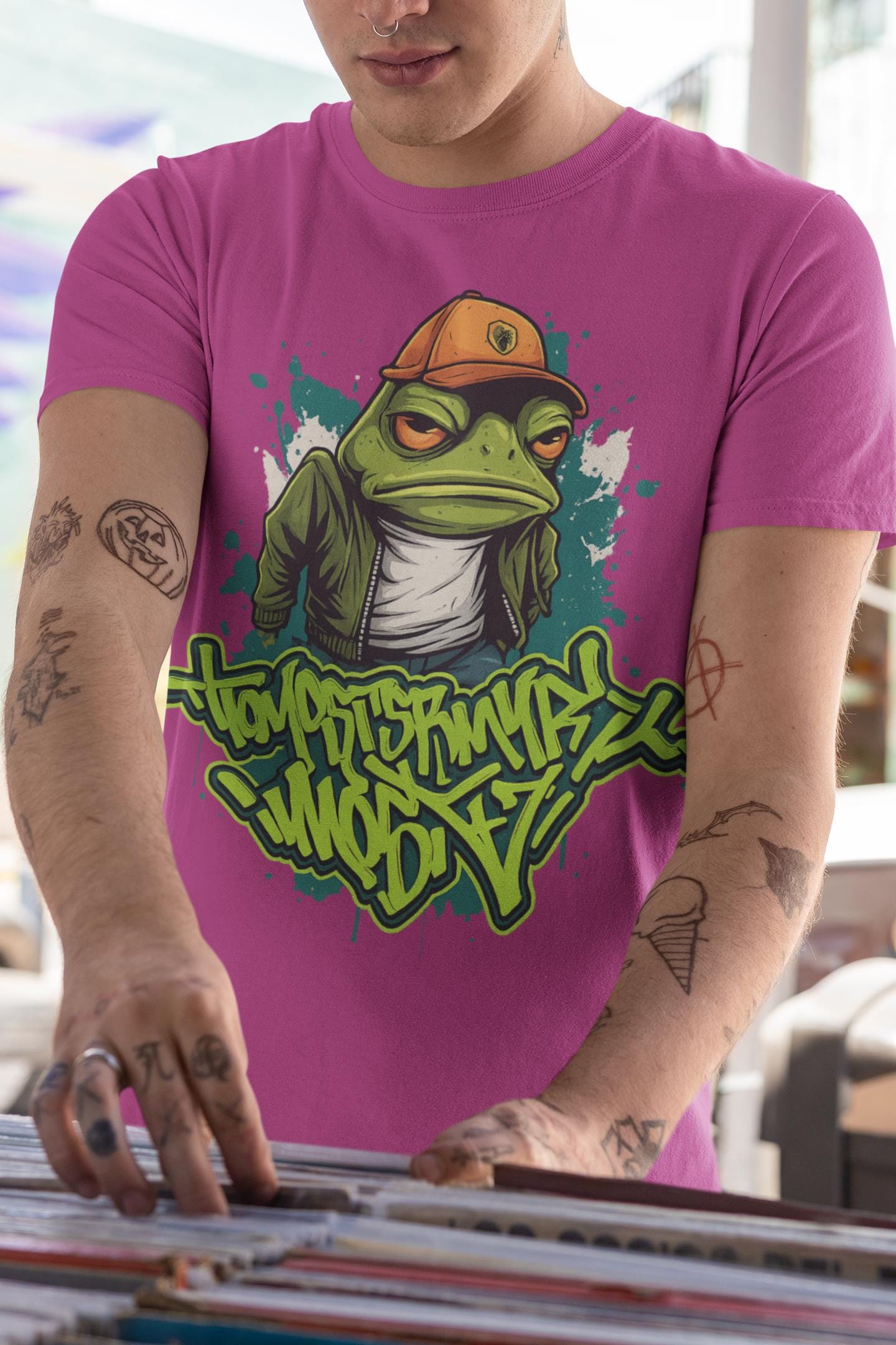 Street Art Frog T-Shirt | Unisex Graphic Tee, Casual Wear, Urban Style, Gift for Art Lovers, Trendy Outfits